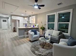 3241 Reeves St, Houston, TX 77004