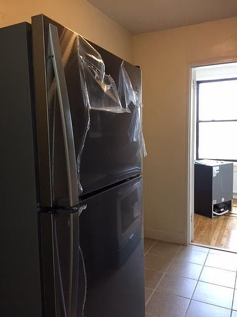 2nd image of 1625 Rockaway Pkwy APT 4W