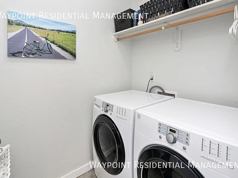 4342 S Axiom Ave — Photo 29