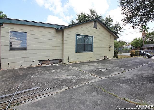 2nd image of 6207 Macdona St