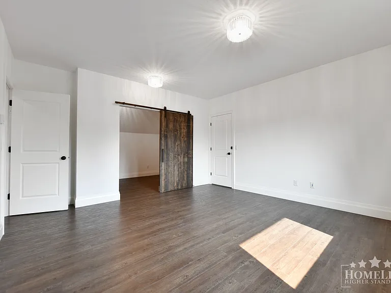 7450 228th St #B — Photo 14