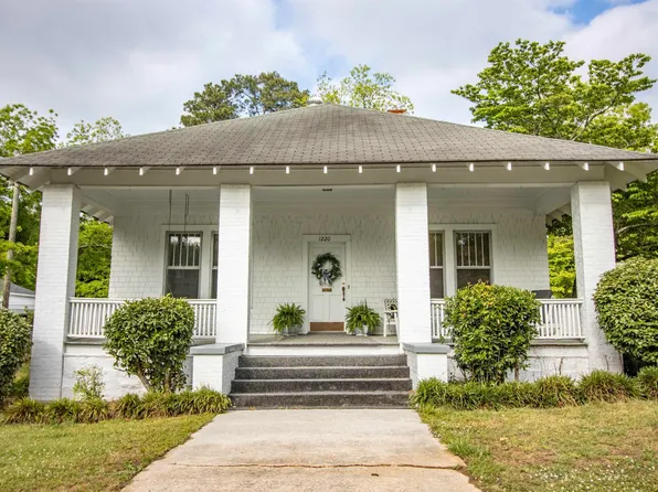 1220 Summer St, Newberry, SC 29108