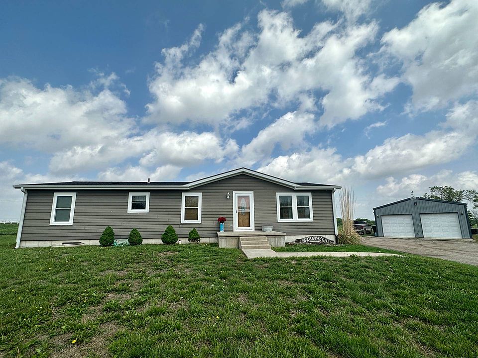 913 Gypsum St, Blue Rapids, KS 66411 MLS 11175622 Zillow