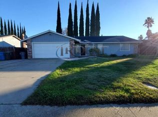 1100 Canterbury Dr, Yuba City, CA 95991