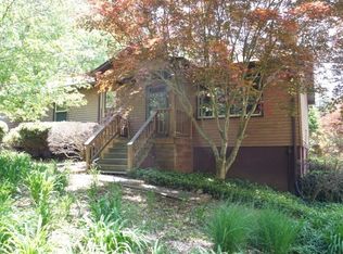 42 Stone Dr, Cumberland, VA 23040