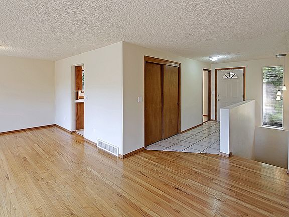 3rd image of 485 Mountain Park Blvd SW