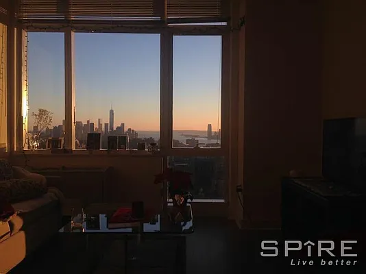 Rented by Spire Group | media 82