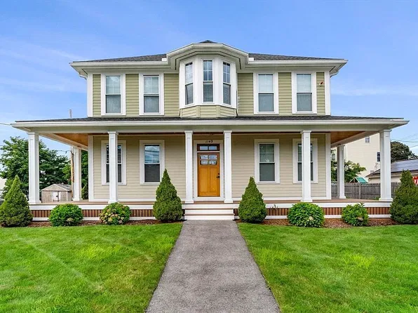 1149 Middlesex St, Lowell, MA