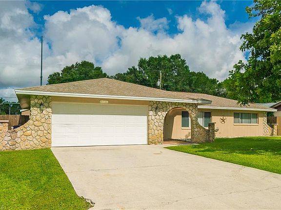 3rd image of 17069 Wayzata Ct