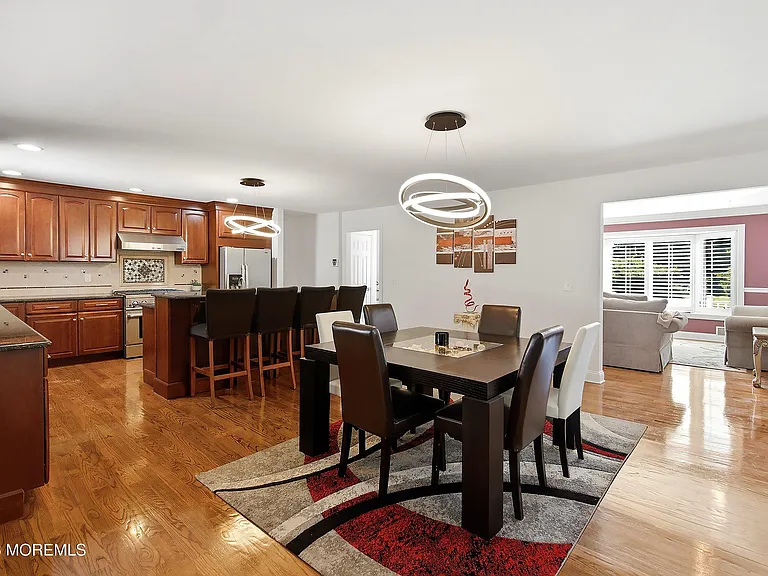 39 Hilltop Rd — Photo 16