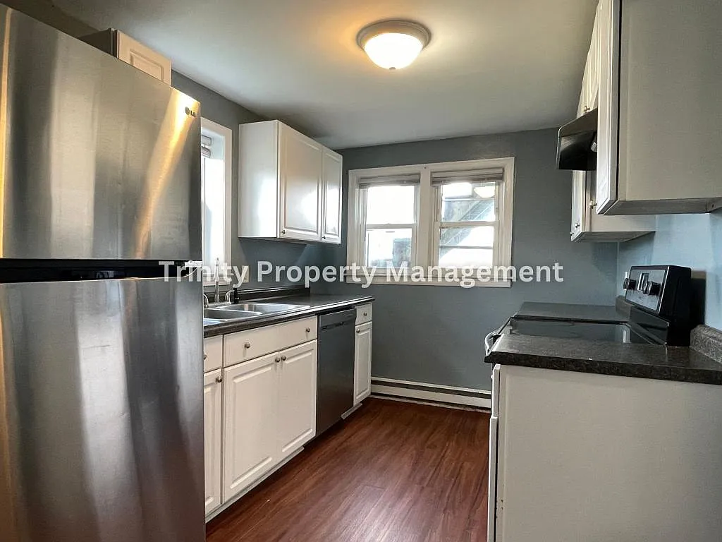 113 Ohio Ave — Photo 3