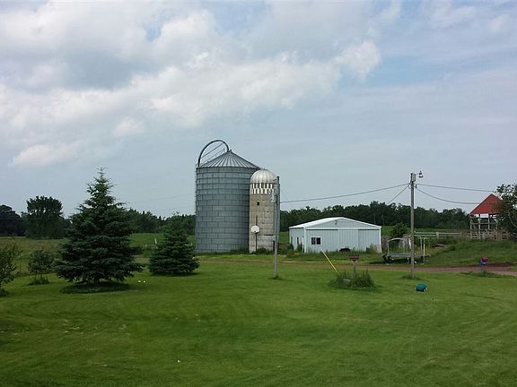 berg park out buildings