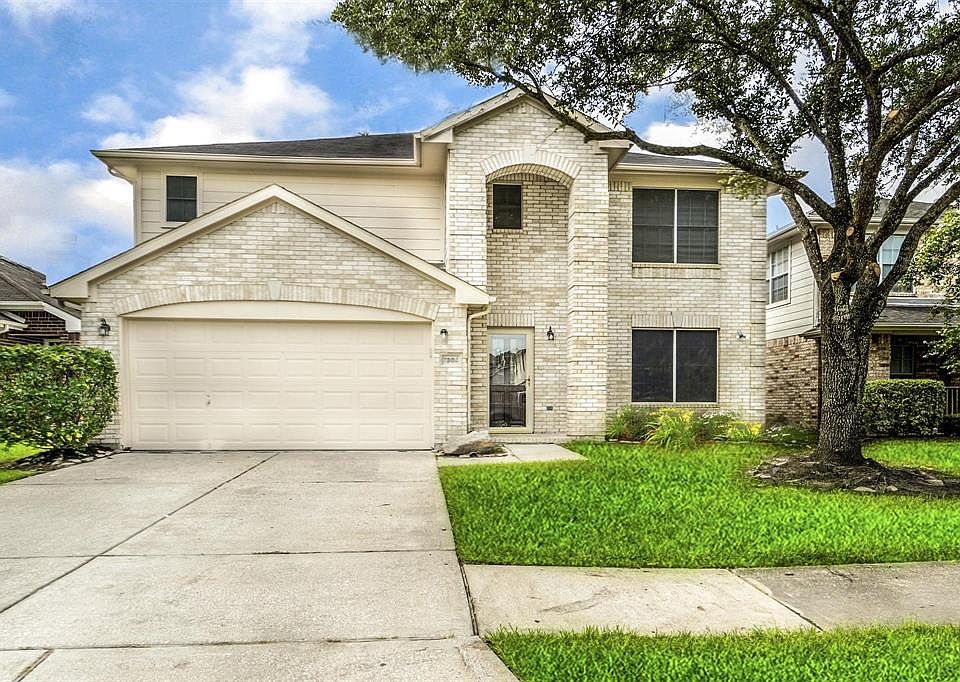 1st image of 7803 Hunters Peak Ln