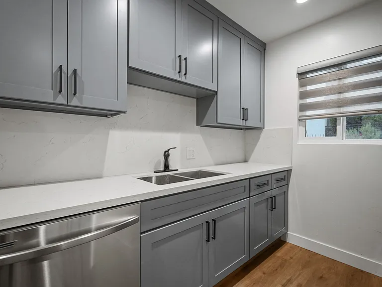 Blackburn Beverly by Wiseman — Photo 93