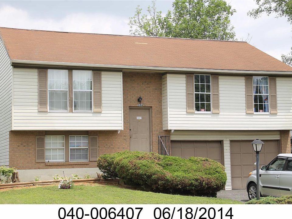 1st image of 2414 Dorothy Ln