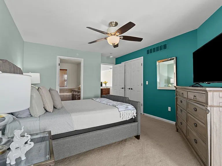 17 N Squirrel Rd — Photo 18