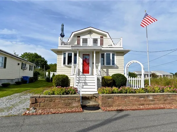 7 Garden Street, Old Saybrook, CT 06475
