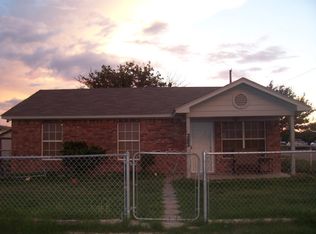 303 S Hendrickson St, Goldsmith, TX 79741