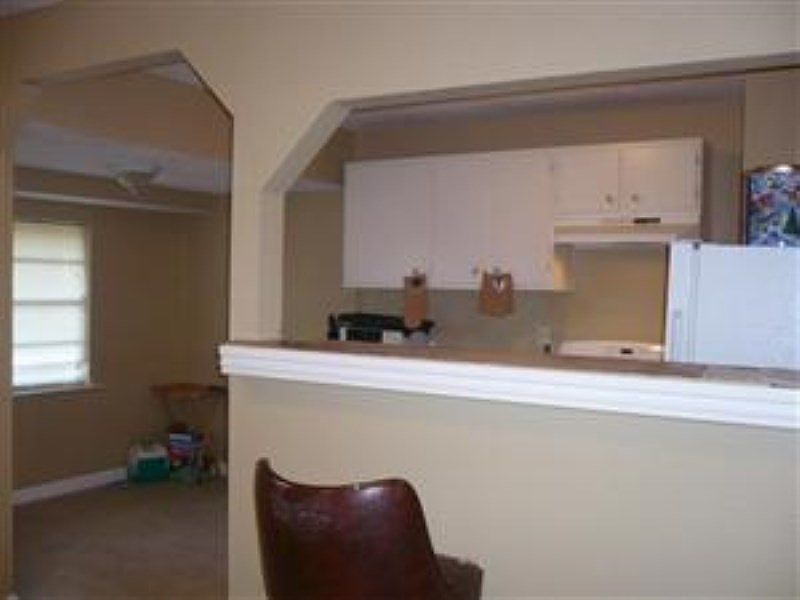 2nd image of 2408 Avis St