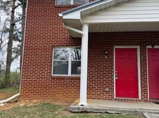 3007 S Roan St #1-4, Johnson City, TN 37601