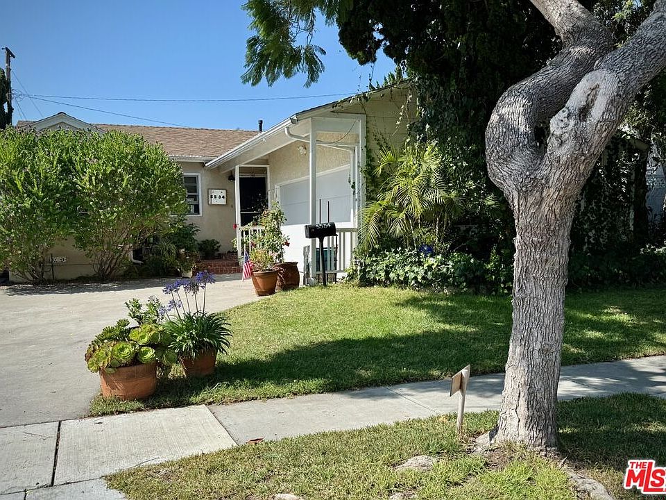 1st image of 5534 W 140th St