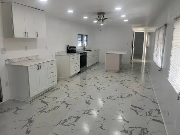 29141 Us Highway 19 N #51, Clearwater, FL 33761