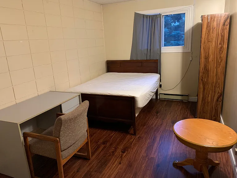 30 Hickory St E #207 — Photo 4