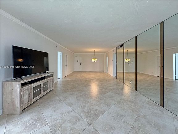 3rd image of 4250 Galt Ocean Dr APT 3T