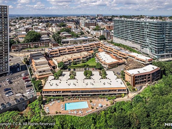 2nd image of 300 Gorge Rd APT 57