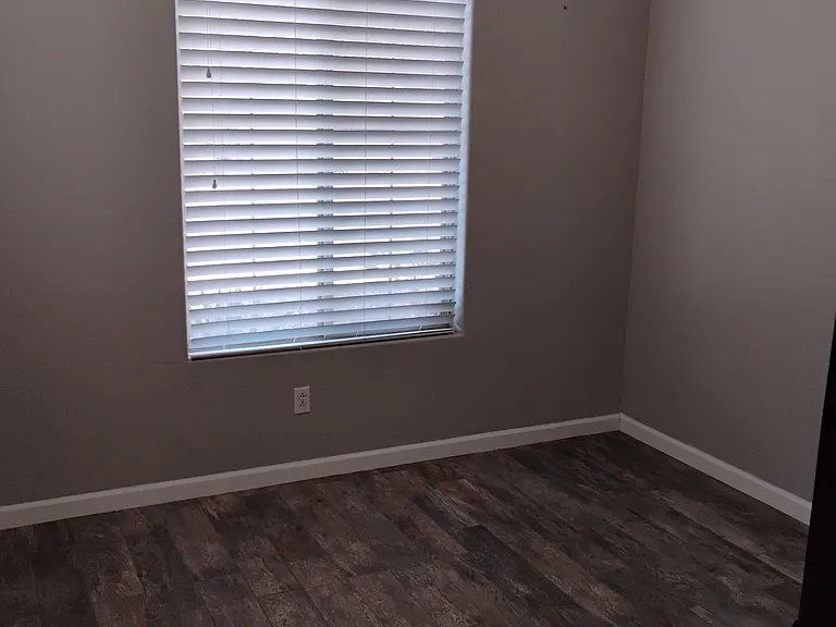3285 E Lafayette Ave — Photo 38