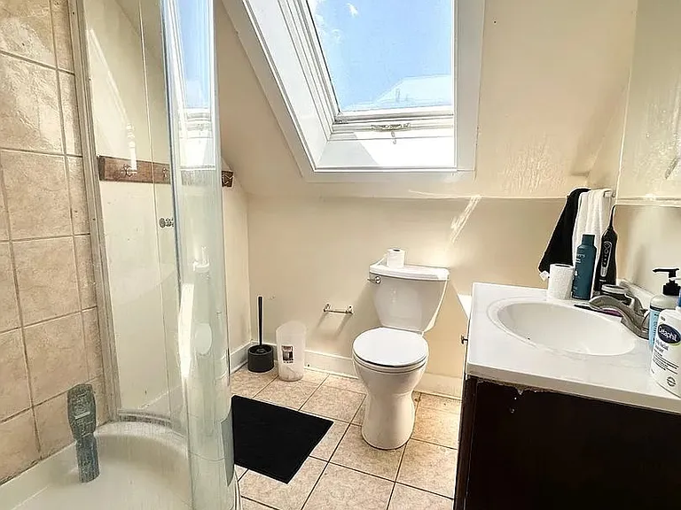 14 Highgate St — Photo 15