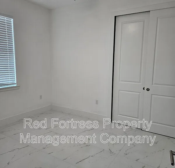 5148 Centennial Blvd — Photo 9