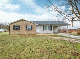 2040 Martha Washington Rd, Clarkrange, TN 38553