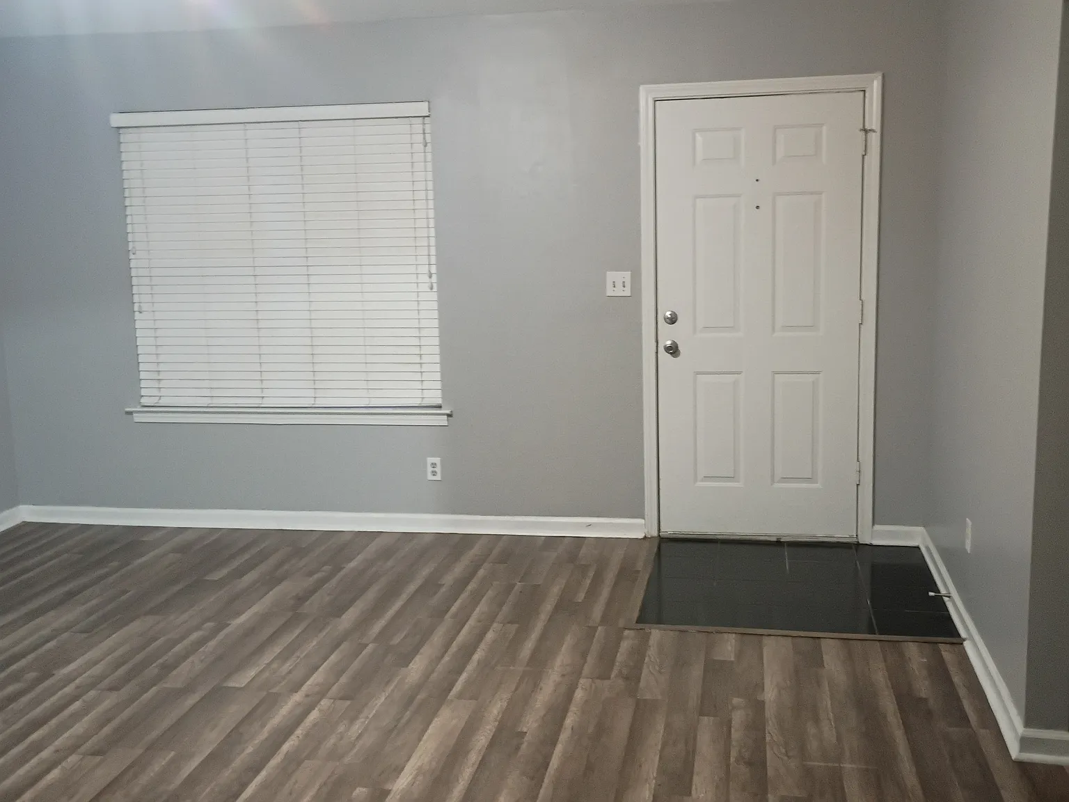 3 bed, 1481 sqft, $1,550 — Photo 1