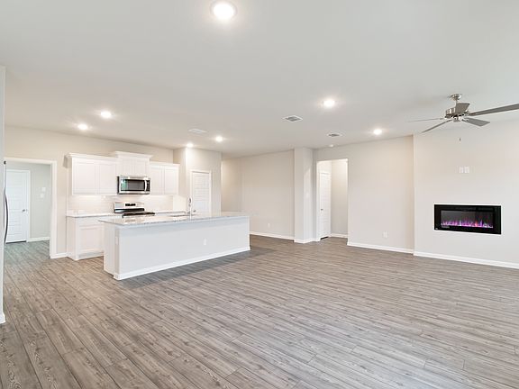 2nd image of 333 Adwood Dr