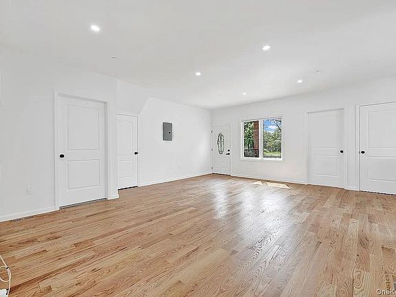4th image of 143-86 232nd Street