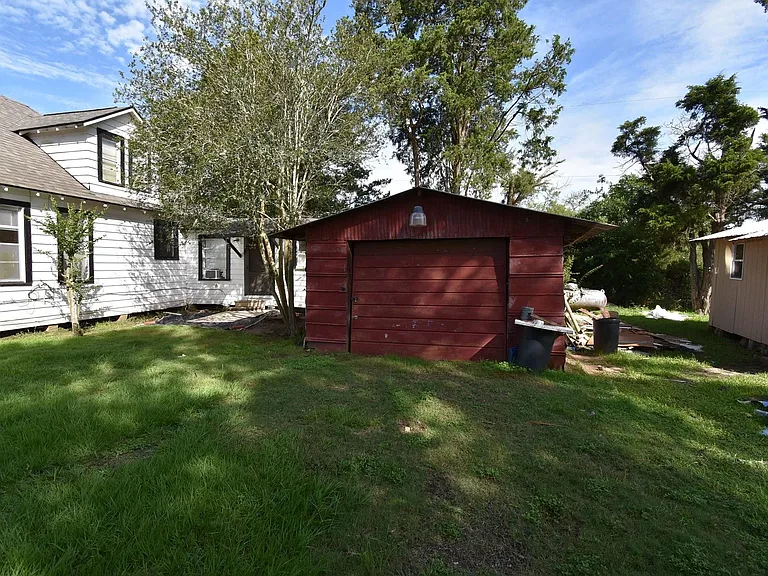 8421 Altimore Rd — Photo 22