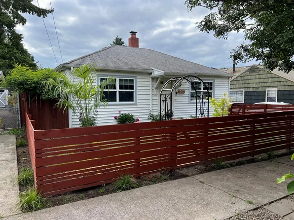 9415 N Alma Ave, Portland, OR 97203