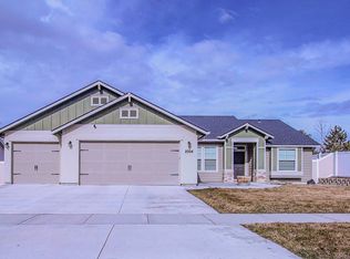 2004 W Pine Creek Dr, Nampa, ID 83686