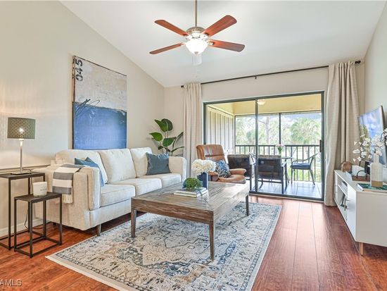 8366 Charter Club Cir UNIT 9, Fort Myers, FL 33919