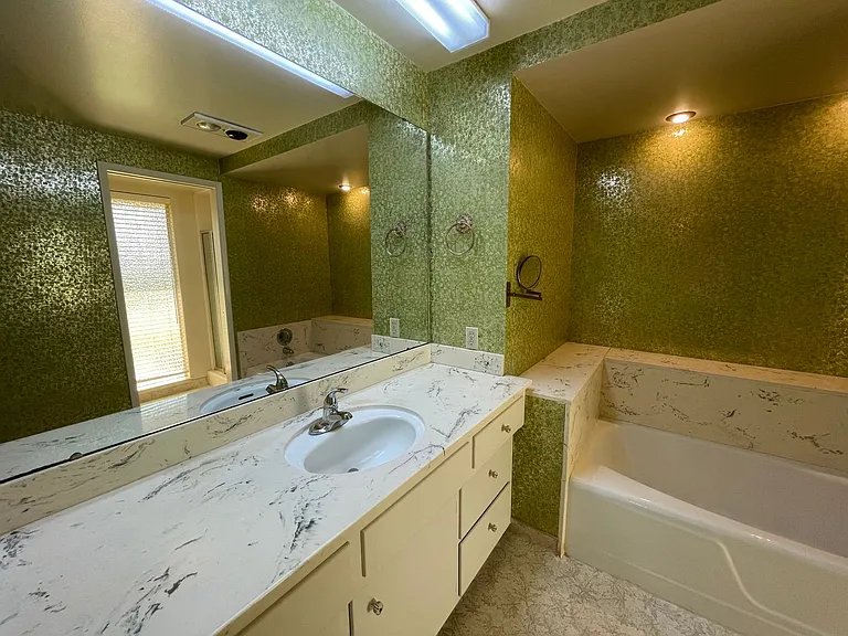 624 N Stearns Rd — Photo 33