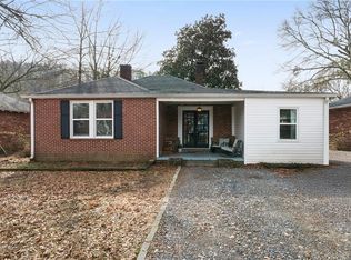 45 Hickory St NE, Rome, GA 30161