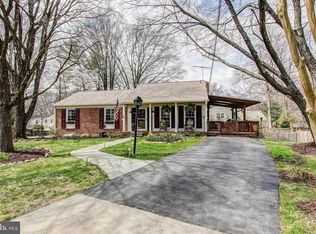 4935 Melinda Ct, Rockville, MD 20853