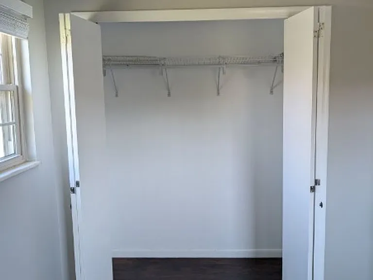 7012 Regency Rd — Photo 15