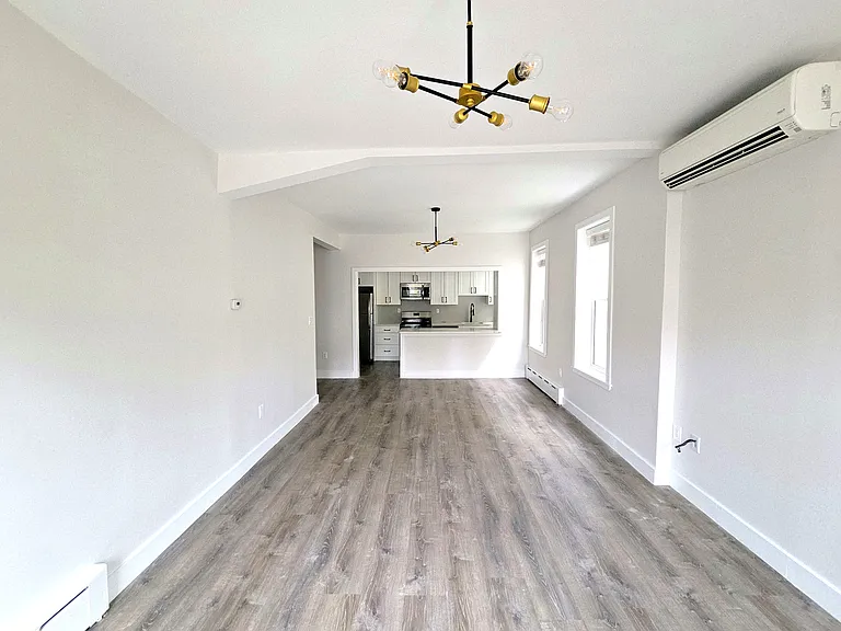 24-24 35th St #1D — Photo 4