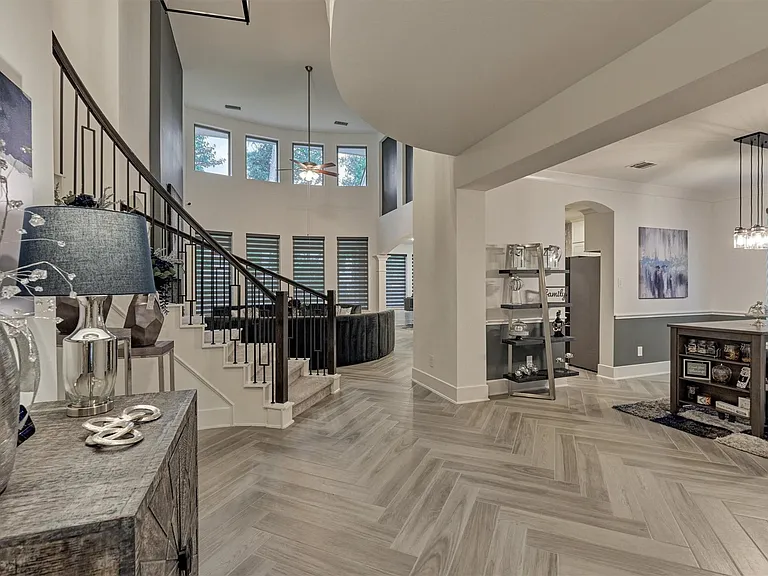 407 Tulip Tree Ct — Photo 13