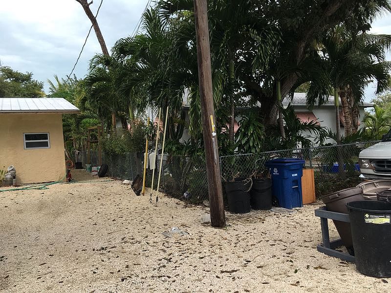 2nd image of 29257 Oleander Dr