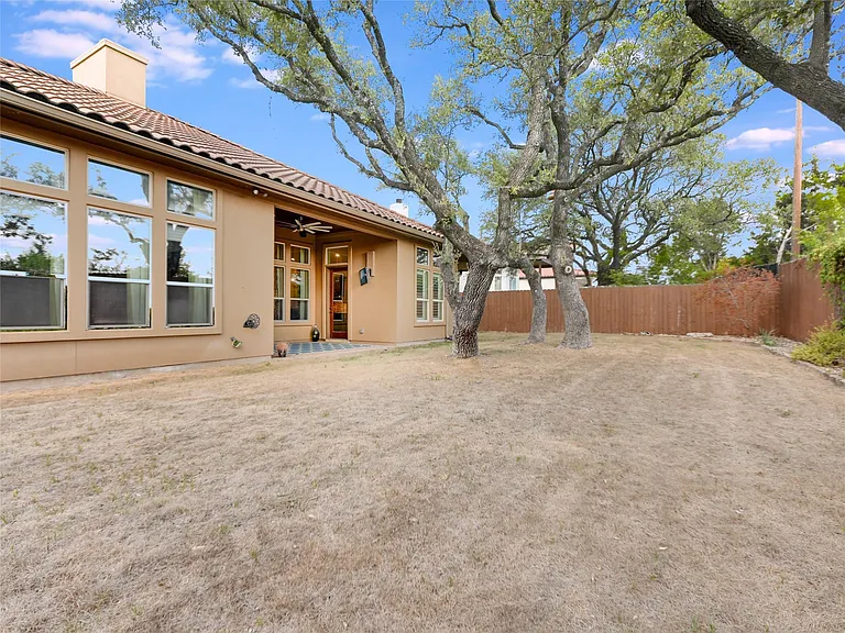 3001 Noack Dr — Photo 29