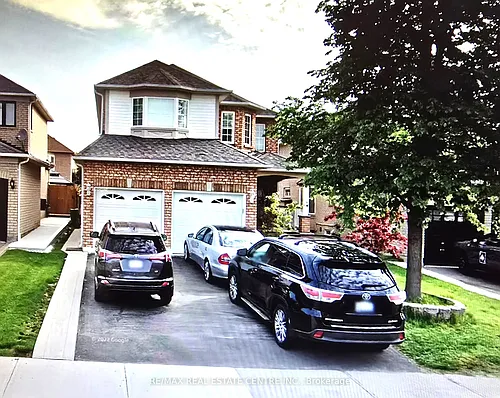 21 Robertson Davies Dr Photo 1