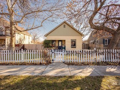 720 9th Ave S, Nampa, ID, 83651